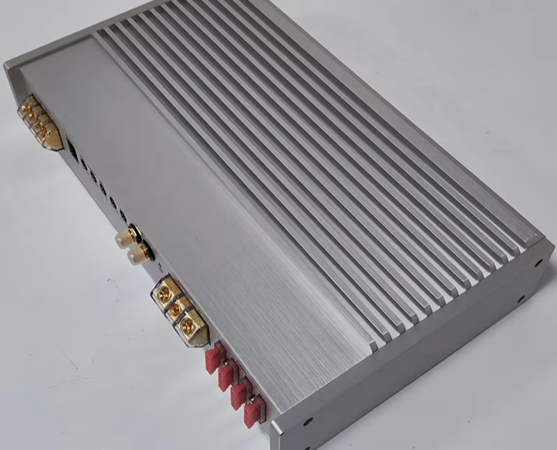 XT2000.1D Yeni Tasarım Büyük G - Class D Amplifier incelemesi ve fiyatı